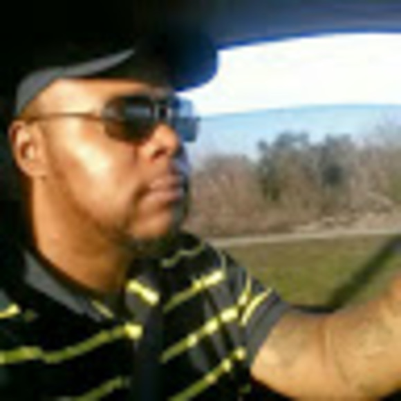 Meet your Posher, Kevin - Picture 1 of 1